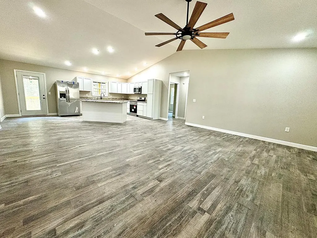 237 Elzie's Way Grimsley TN 38556