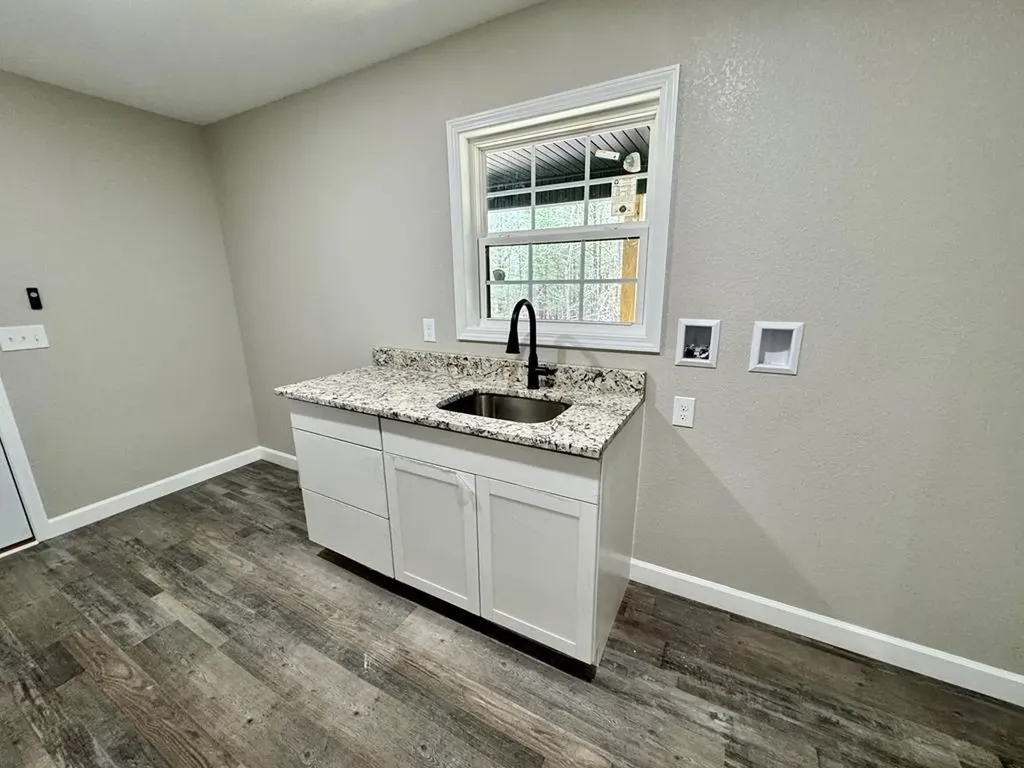 237 Elzie's Way Grimsley TN 38556