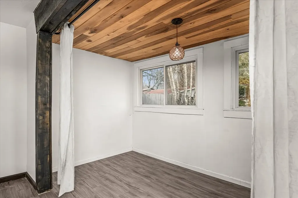 319 4th Avenue S Baxter TN 38544