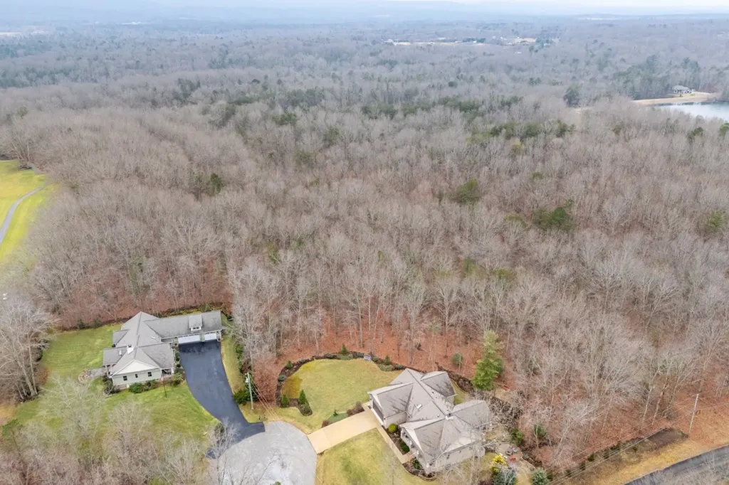 17 Hardwick Place Crossville TN 38558