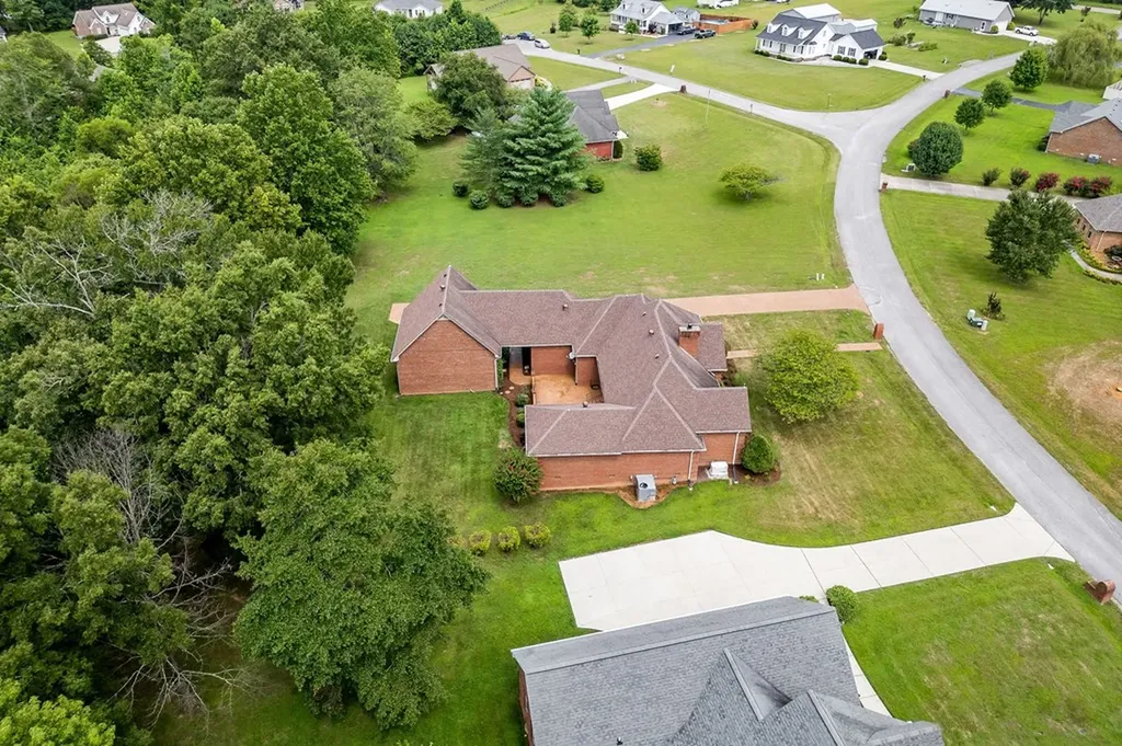 226 Hearthstone Drive Sparta TN 38583