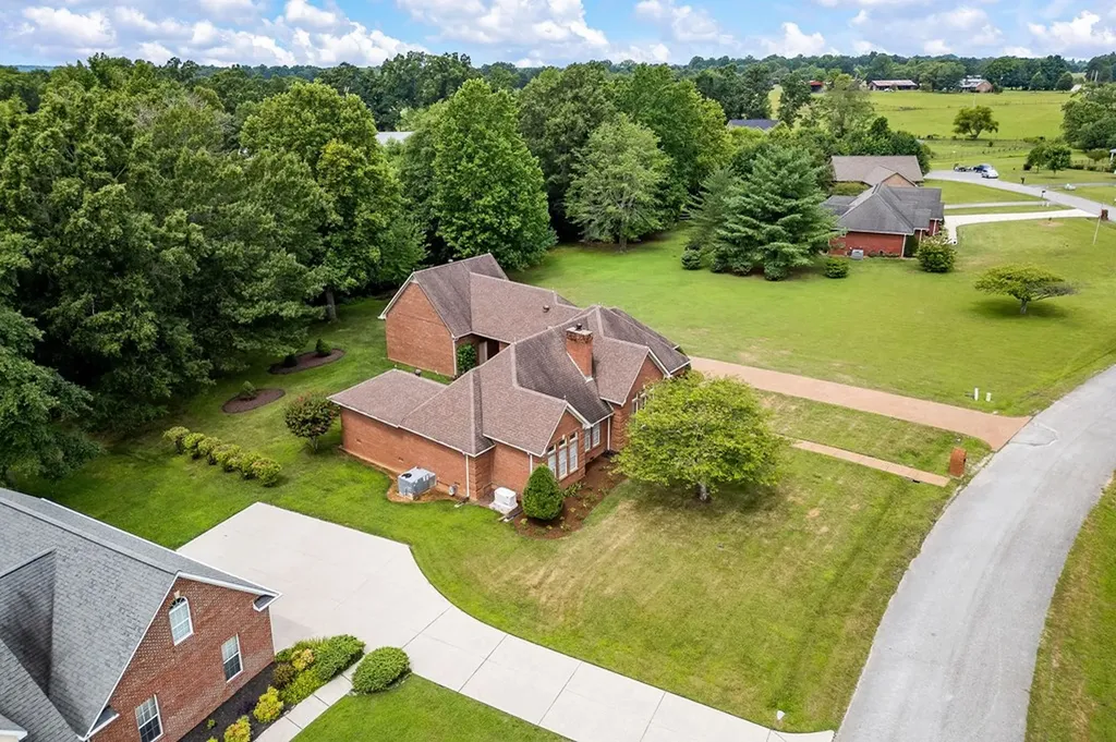 226 Hearthstone Drive Sparta TN 38583