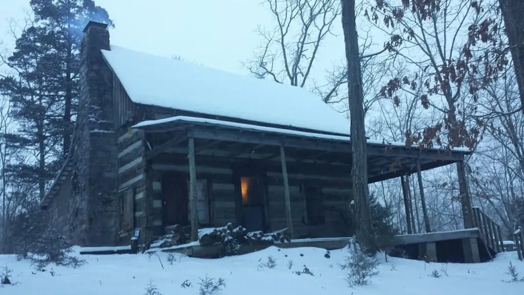 1030 Redbud Road Byrdstown TN 38549