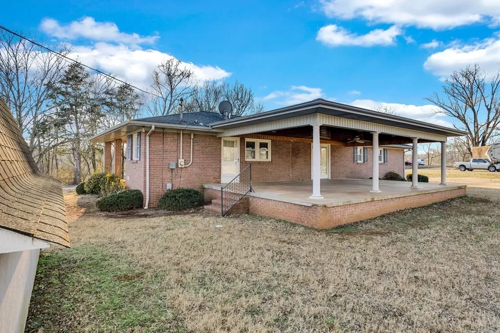 291 Belvue Drive Sparta TN 38583