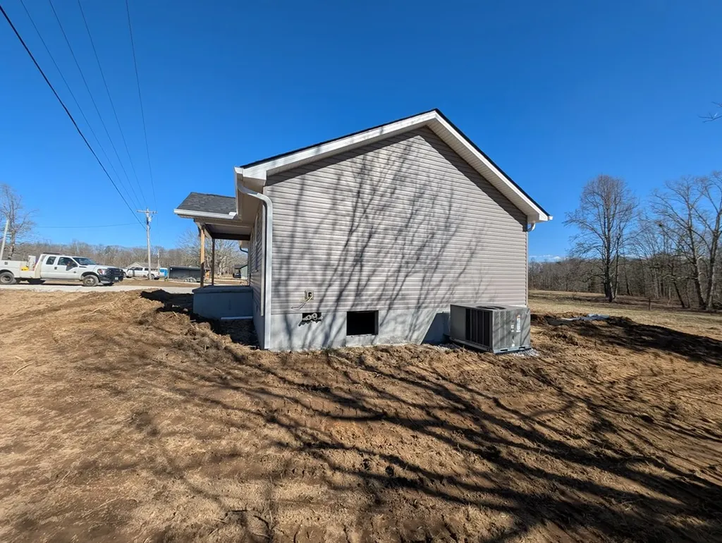 2771 Banner Springs Road Jamestown TN 38556