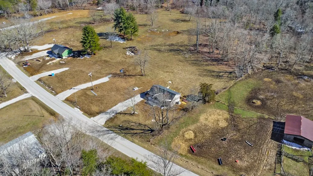 2771 Banner Springs Road Jamestown TN 38556