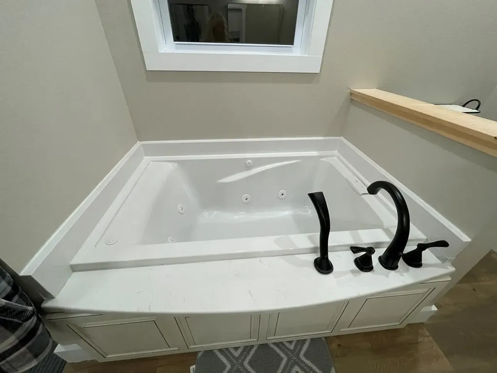 136 Falling Leaf Road Jamestown TN 38556