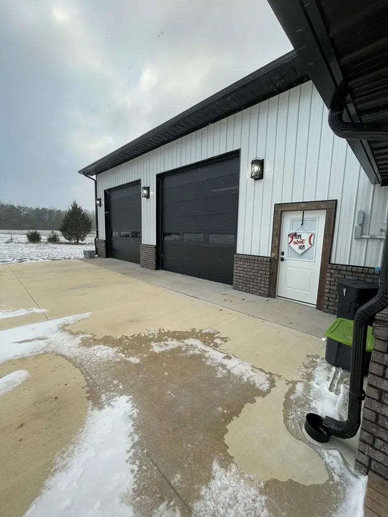 136 Falling Leaf Road Jamestown TN 38556