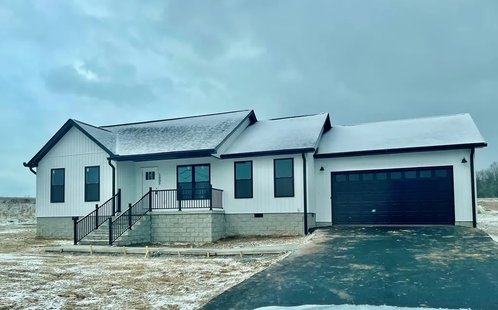 1002 Frank Anderson Road Sparta TN 38583