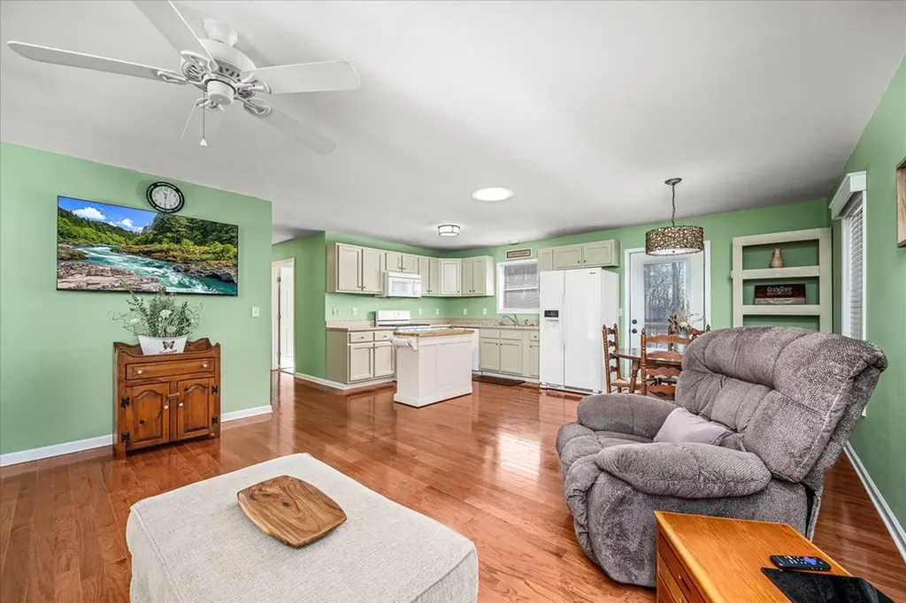 170 Laurel Way Crawford TN 38554