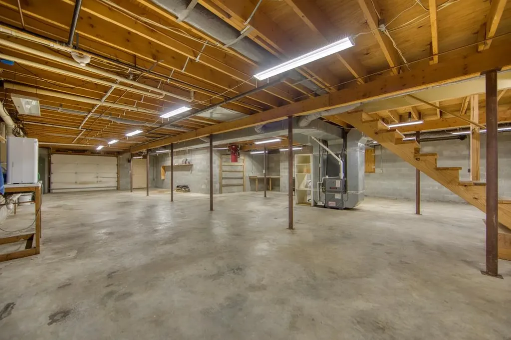 105 Charity Lane Jamestown TN 38556