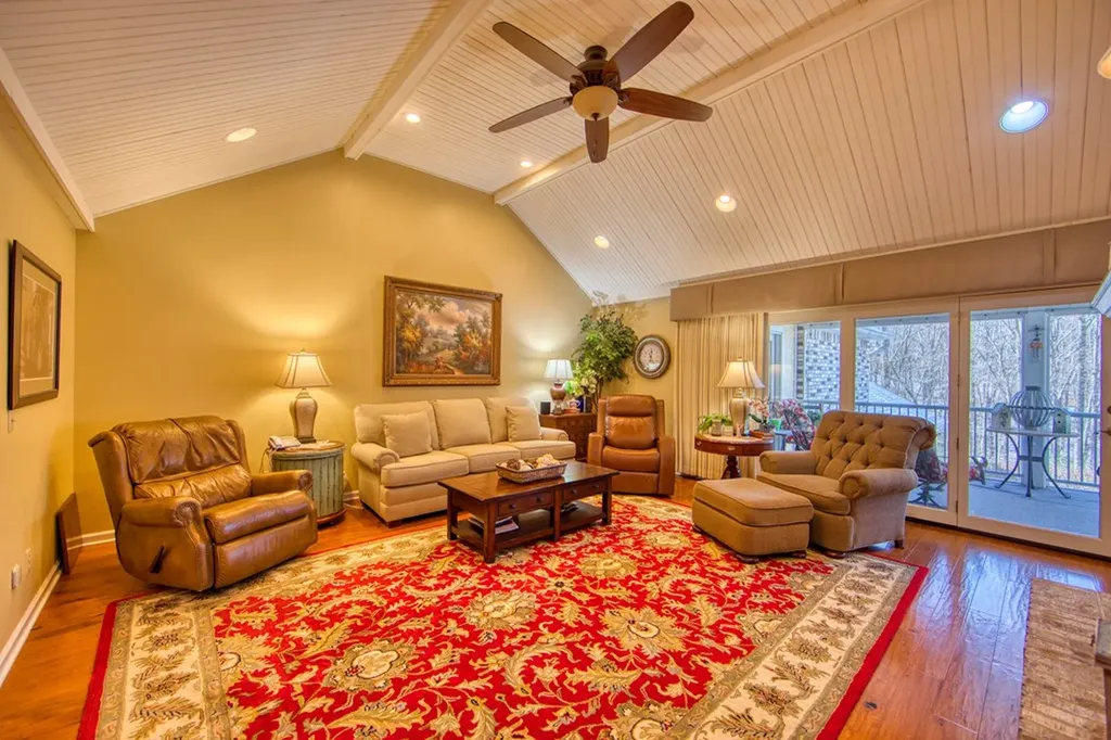 105 Charity Lane Jamestown TN 38556