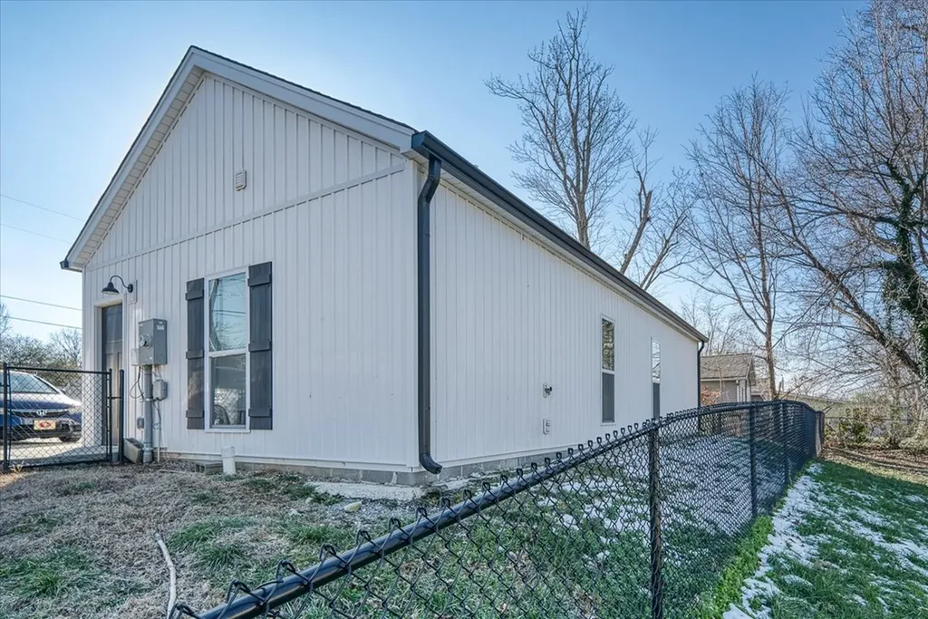 220 E 16th Street Cookeville TN 38501