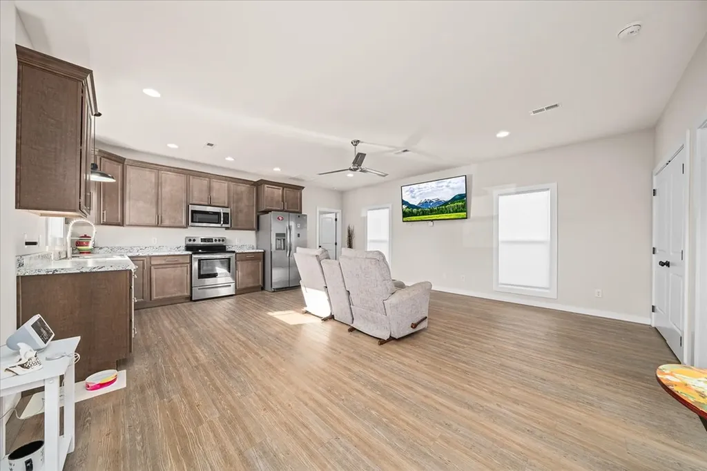 220 E 16th Street Cookeville TN 38501