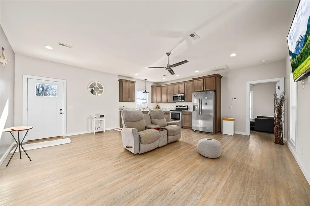 220 E 16th Street Cookeville TN 38501