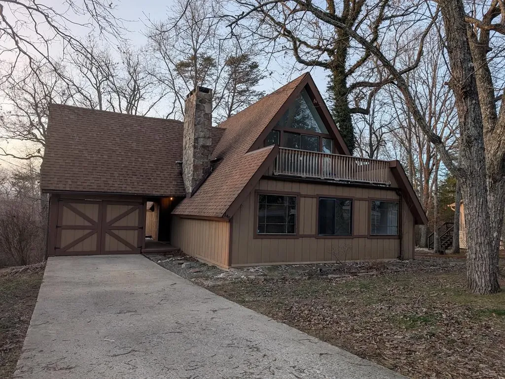 145 Lakeshire Drive Crossville TN 38558