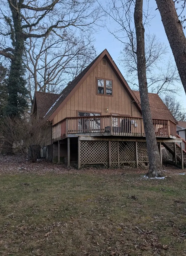 145 Lakeshire Drive Crossville TN 38558