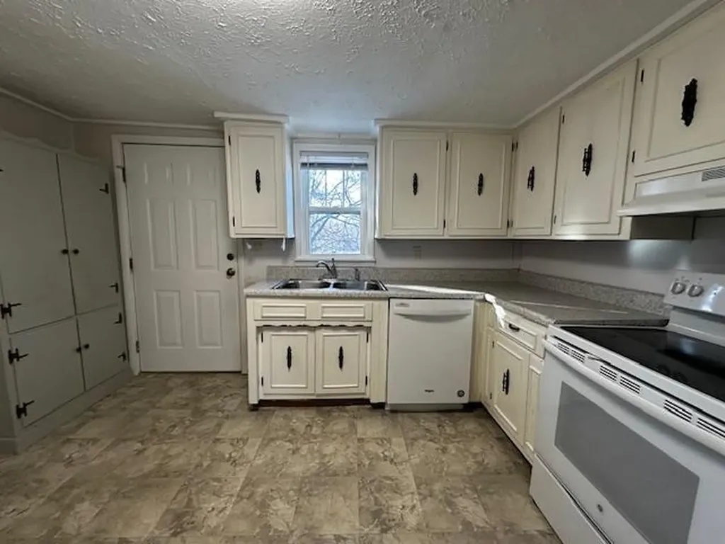 217 Farley Avenue Cookeville TN 38501