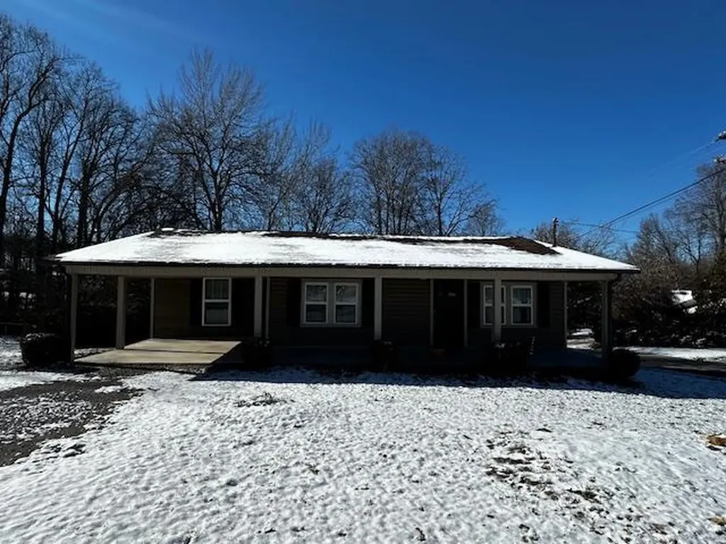 217 Farley Avenue Cookeville TN 38501