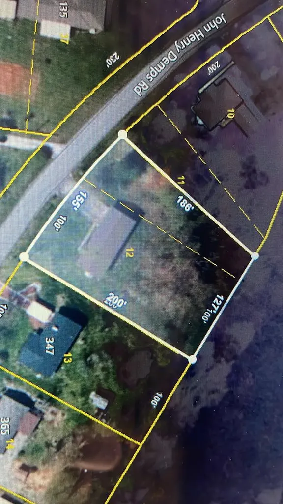 327 John Henry Demps Road Sparta TN 38583