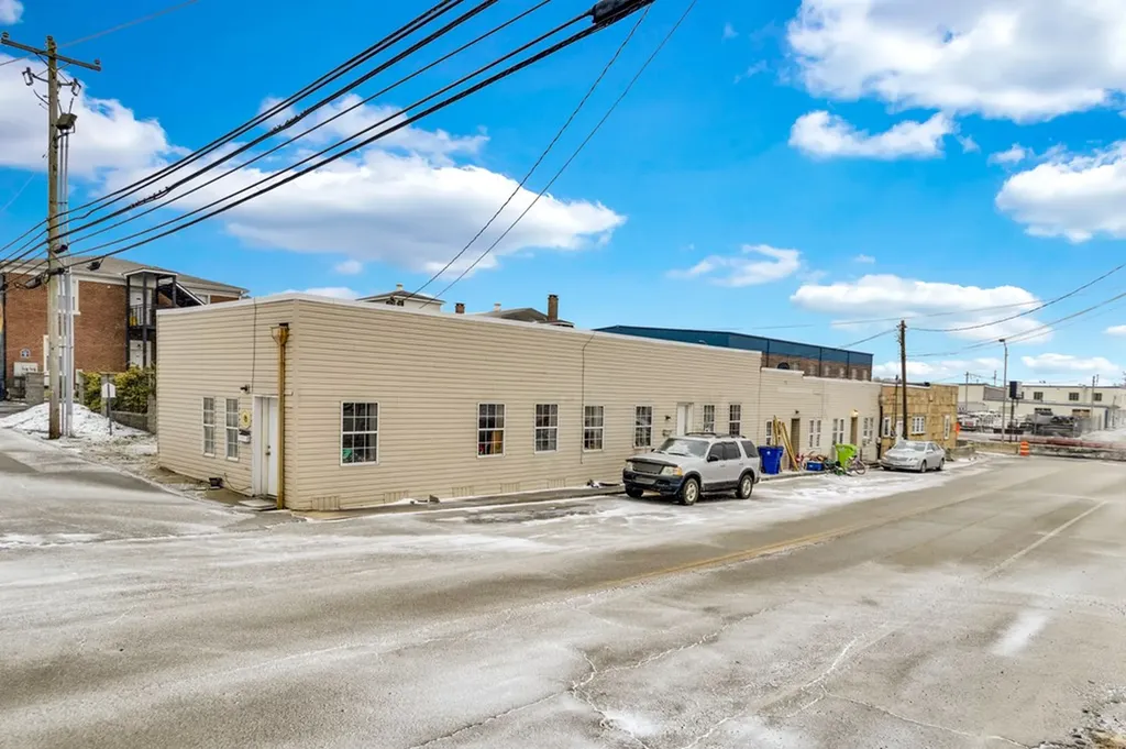 202 N Main Street Crossville TN 38555