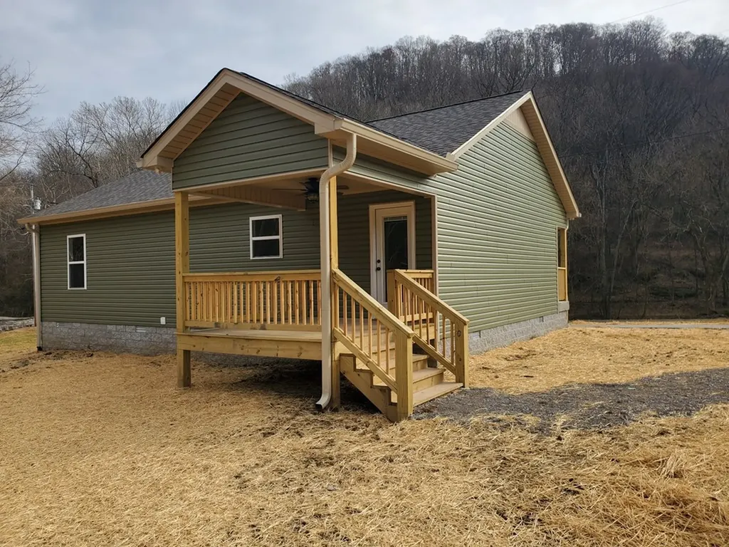 165 Fitzpatrick Road Buffalo Valley TN 38548