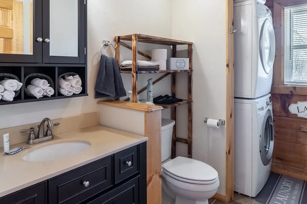 359 Greenie Meadows Estate Hilham TN 38568