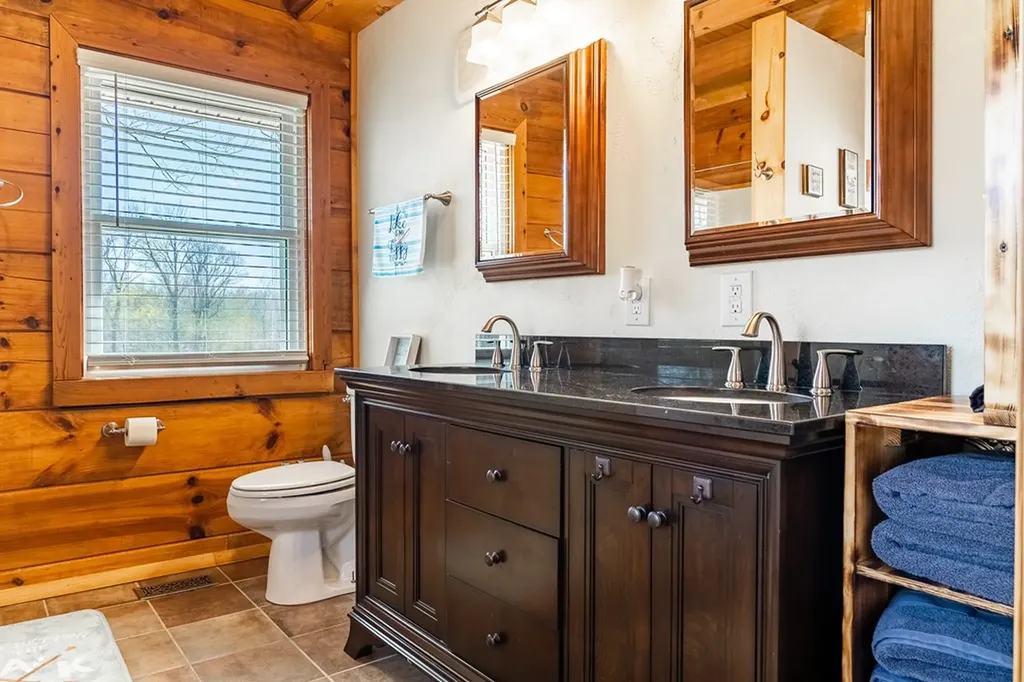 359 Greenie Meadows Estate Hilham TN 38568