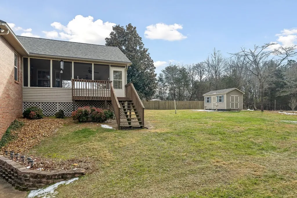 3350 Claybrook Drive Cookeville TN 38506