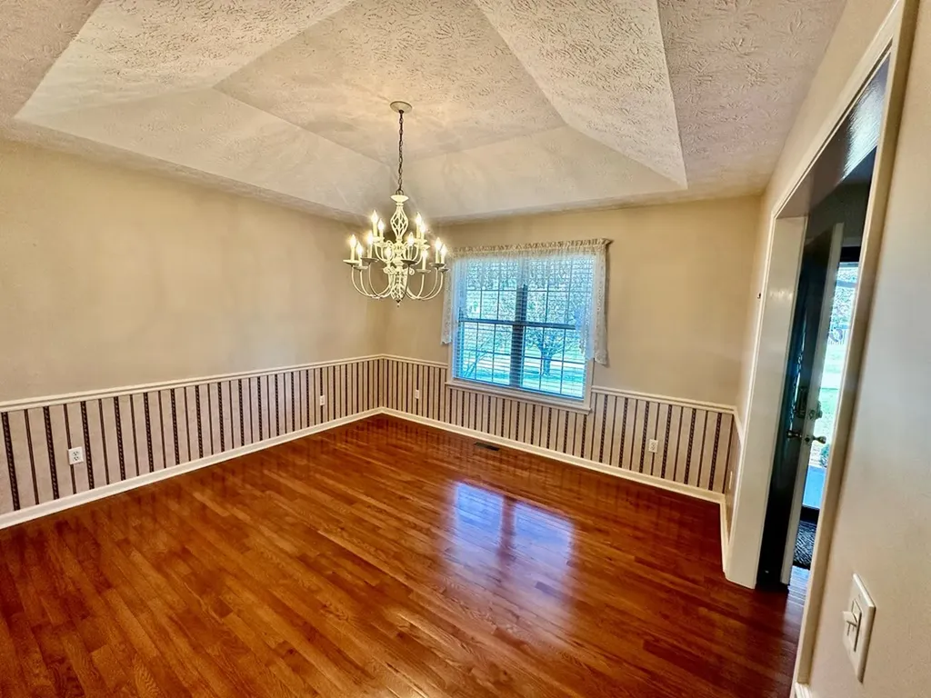 3350 Claybrook Drive Cookeville TN 38506