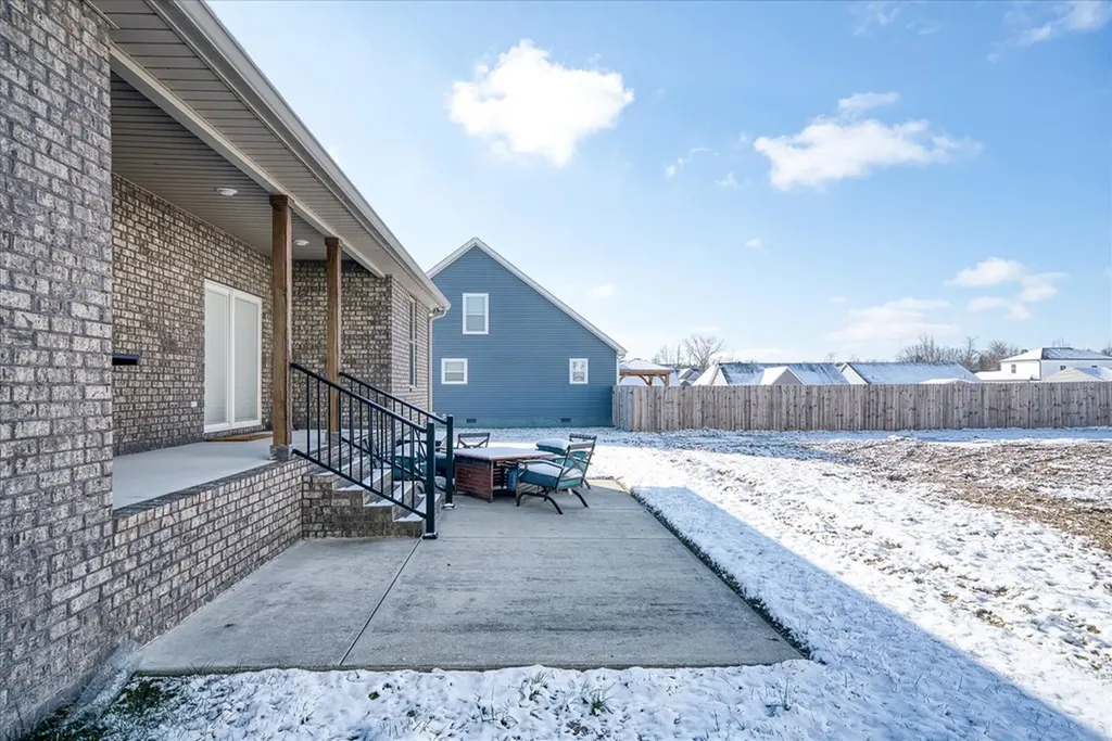 2210 Candyland Cookeville TN 38506