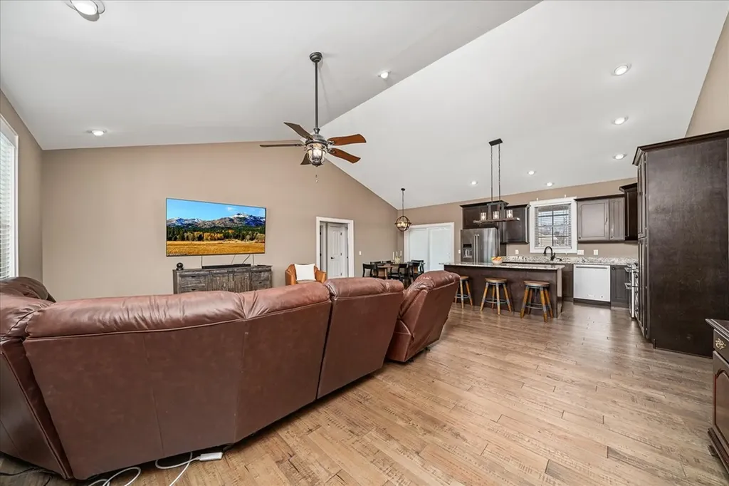 2210 Candyland Cookeville TN 38506