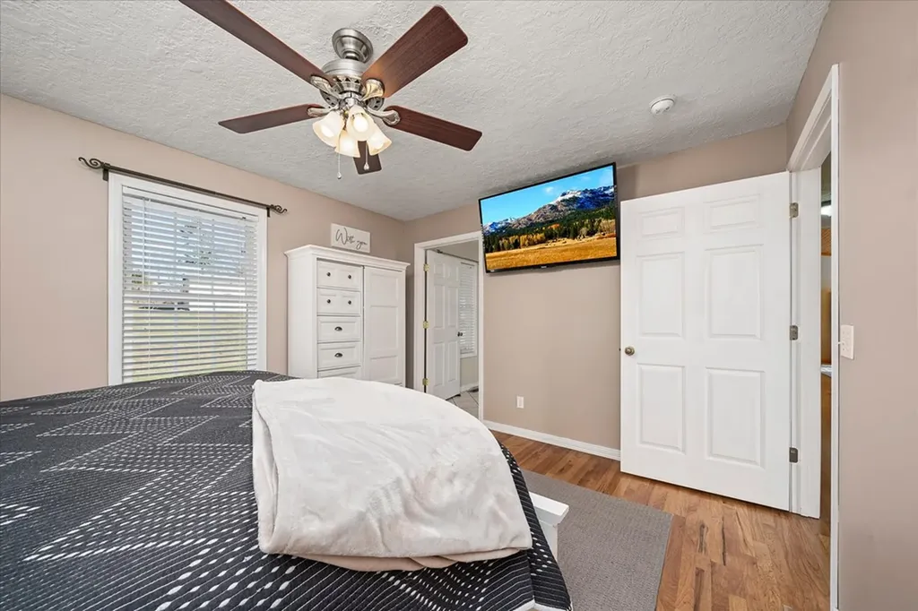 8721 Crossville Highway Sparta TN 38583