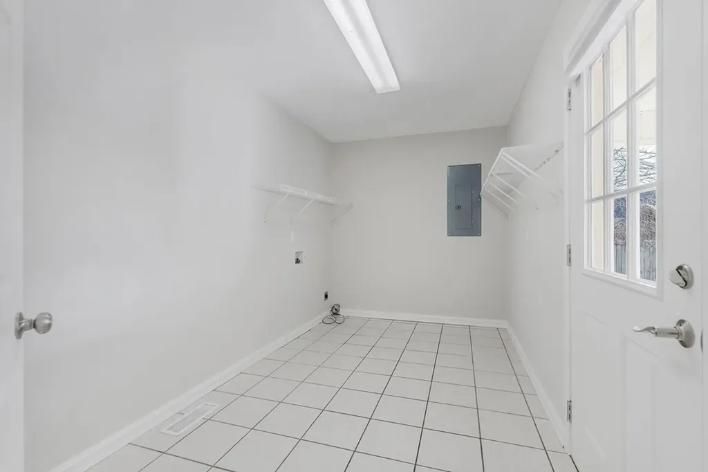 100 Thompson Lane Cookeville TN 38506