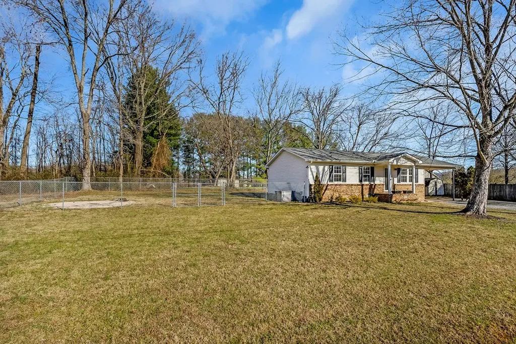 100 Thompson Lane Cookeville TN 38506