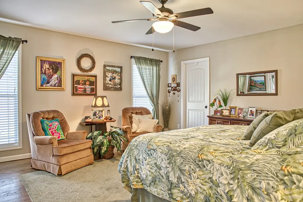 1340 Bay View Drive Cookeville TN 38506