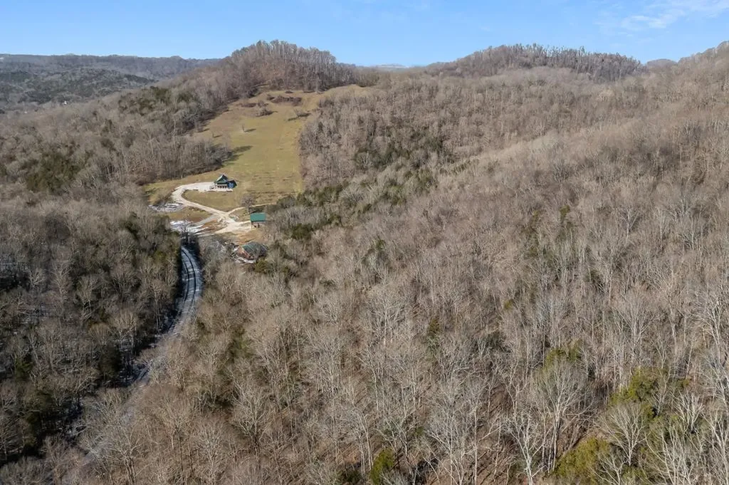 4830 Ensor Hollow Road Buffalo Valley TN 38548