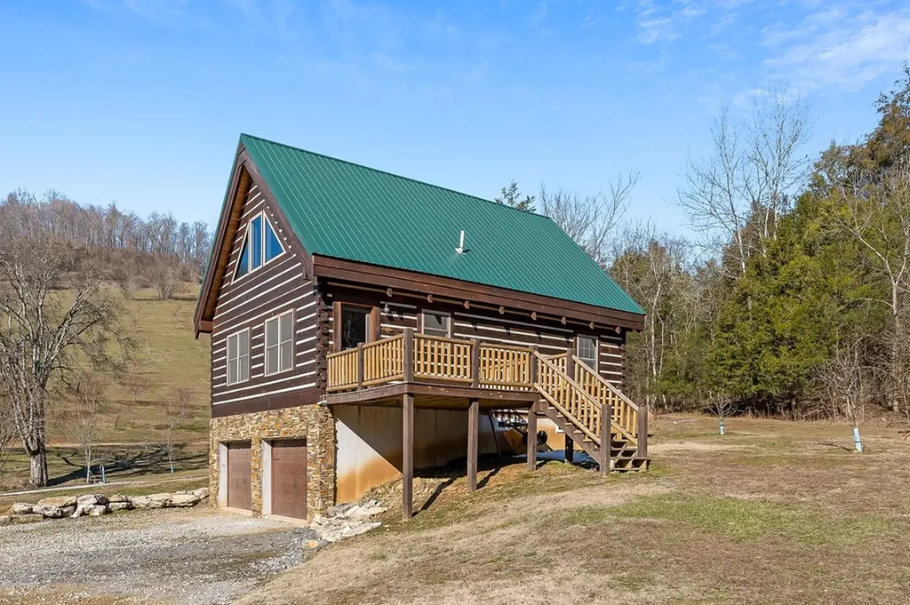 4830 Ensor Hollow Road Buffalo Valley TN 38548