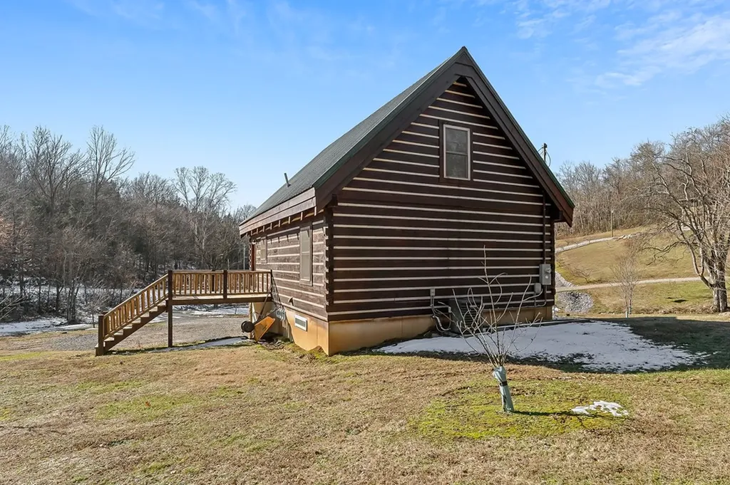 4830 Ensor Hollow Road Buffalo Valley TN 38548
