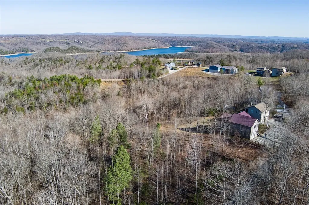 Lot 23 Lillydale Road Byrdstown TN 38549