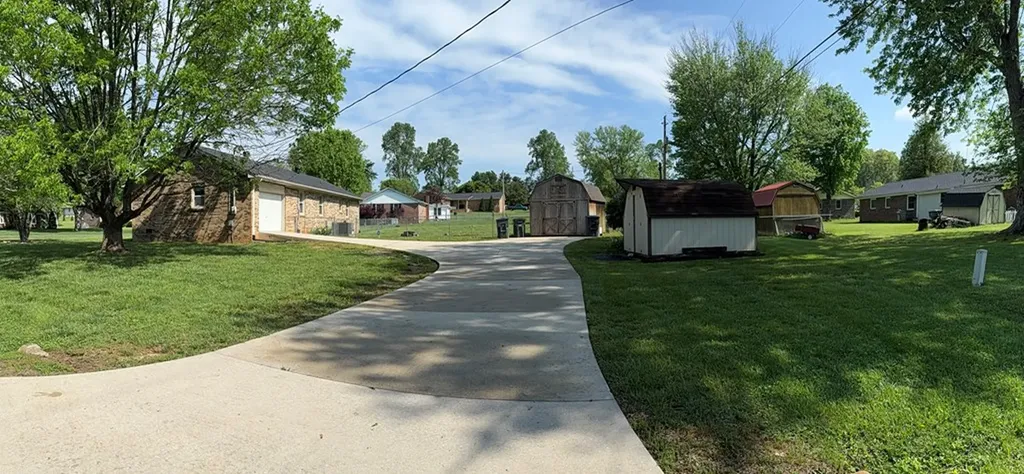 1556 Flintwood Avenue Cookeville TN 38506