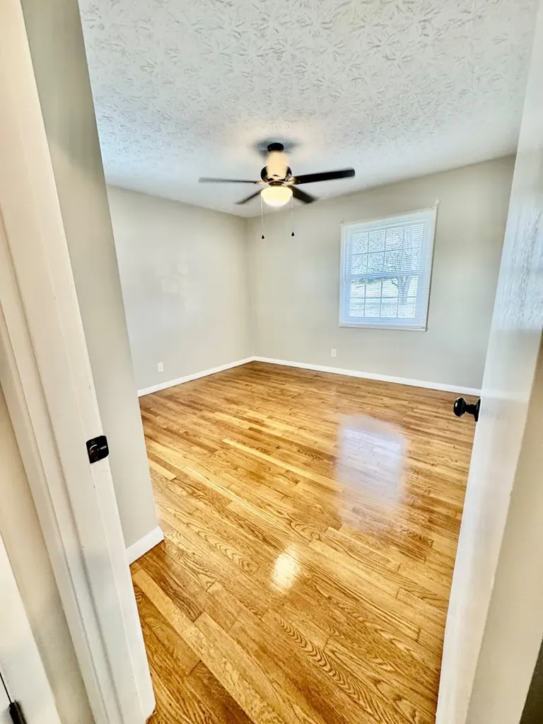 109 Virginia Avenue Livingston TN 38570