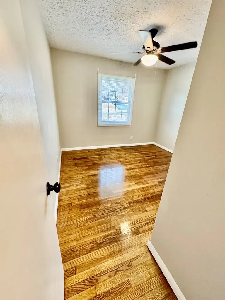 109 Virginia Avenue Livingston TN 38570