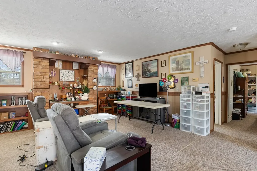 14914 Peach Stone Crawford TN 38554