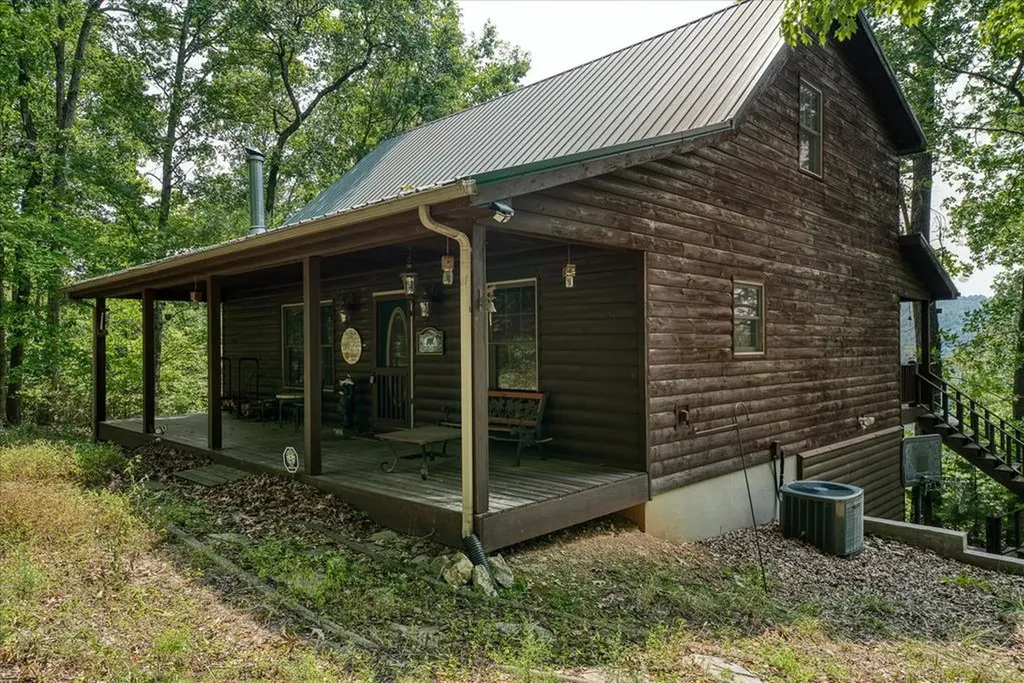 451 E Sunset Boulevard Allons TN 38541