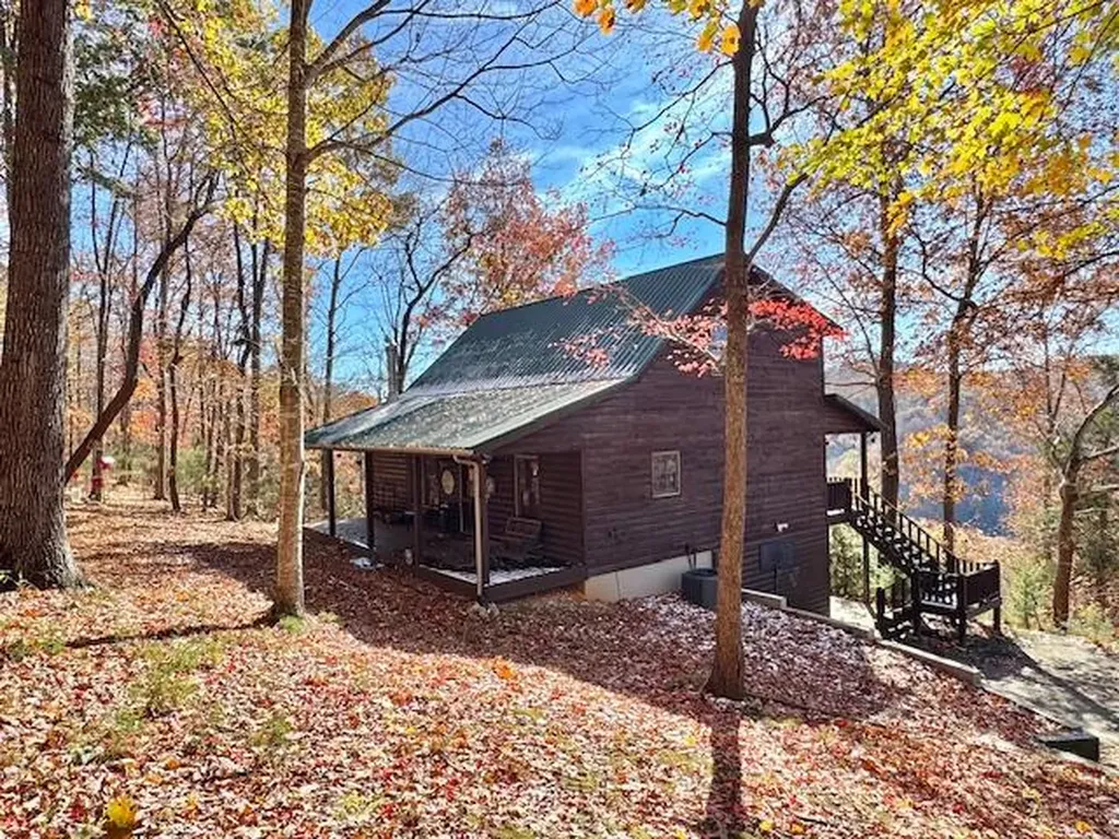 451 E Sunset Boulevard Allons TN 38541