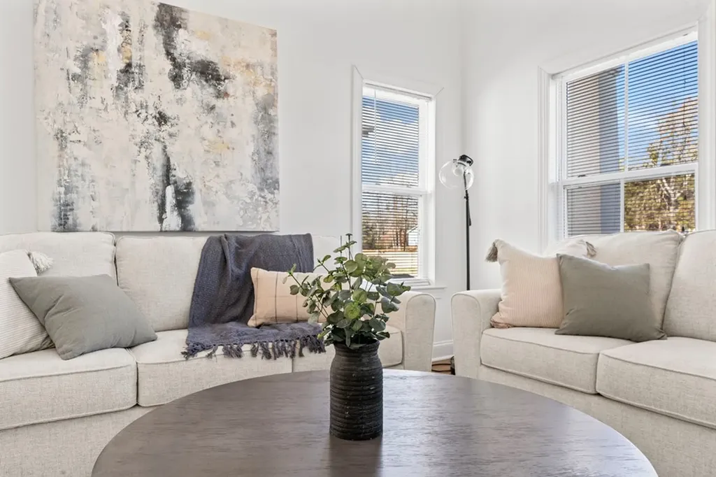 4325 Ashland City Highway #6 Nashville TN 37218