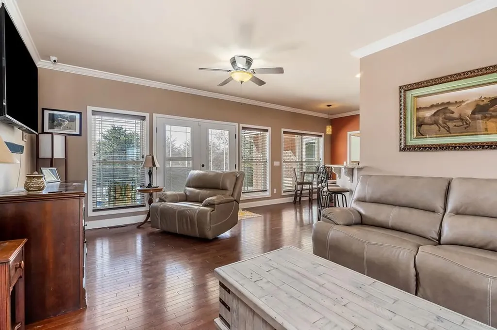 791 Farmer Road Quebeck TN 38579