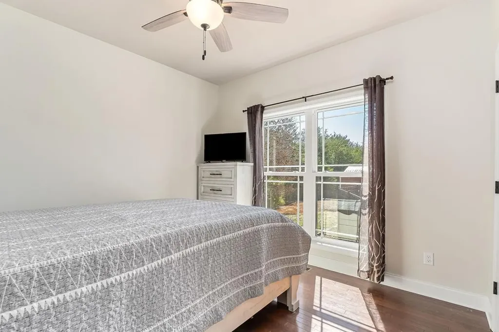 791 Farmer Road Quebeck TN 38579