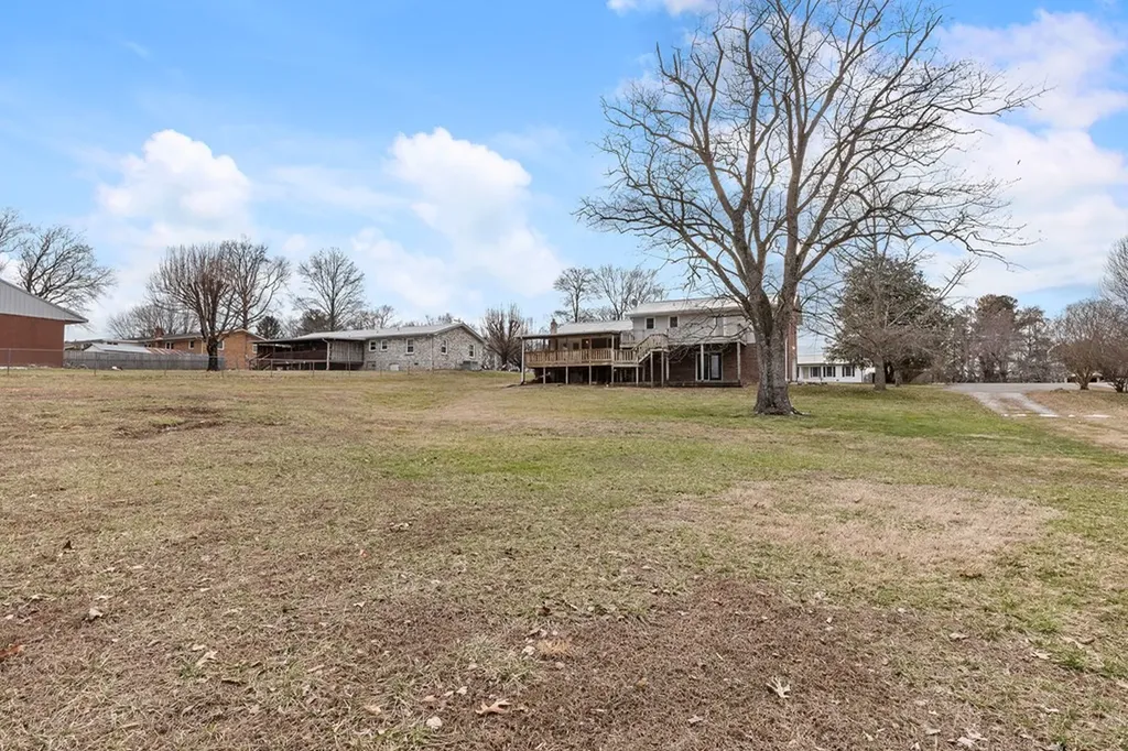 1423 Mountain View Drive Cookeville TN 38506